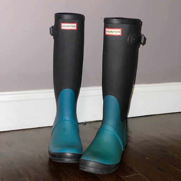 Hunter Rainboots - Picture 1 of 3